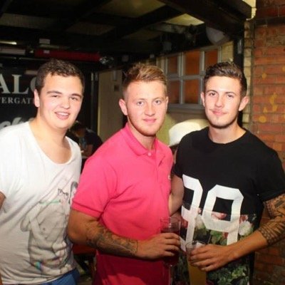 AlexCaunt17's profile picture. 