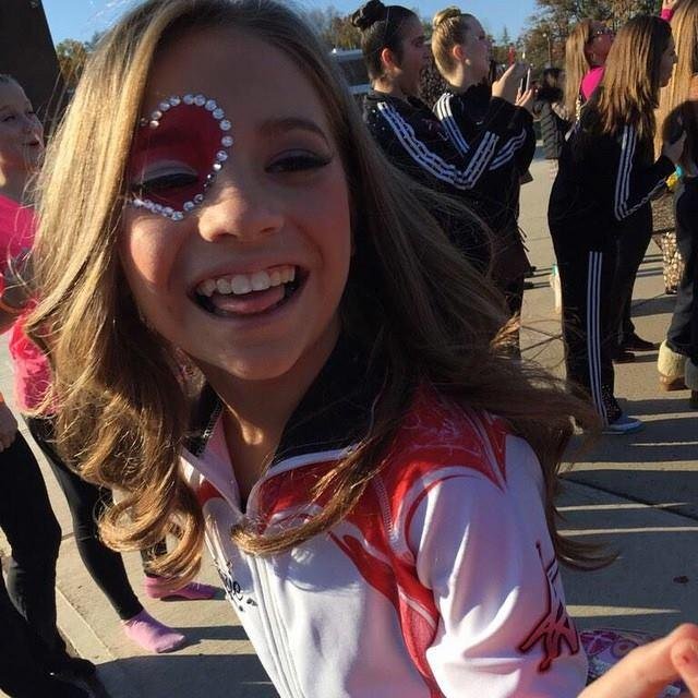 My Name is Mackenzie Ziegler  and I am a dancer at the ALDC and on Lifetimes Hit show 'Dance moms' I Love My Family, Friends and all my Fans.