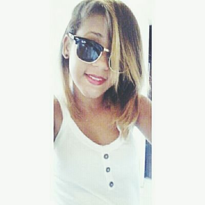 - Meu Bem Vc Ainda Vai Sentir Muita Falta Da Besta que Vivia Atráz de Você .♫ :(