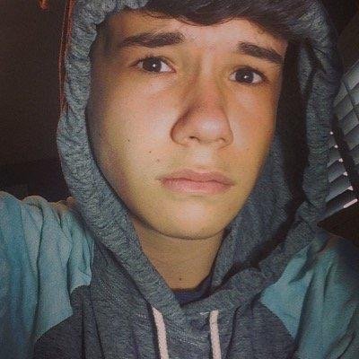 I will do my best to make sure every Sebster gets noticed at least once during a #SelfieForSeb @SEBTSB