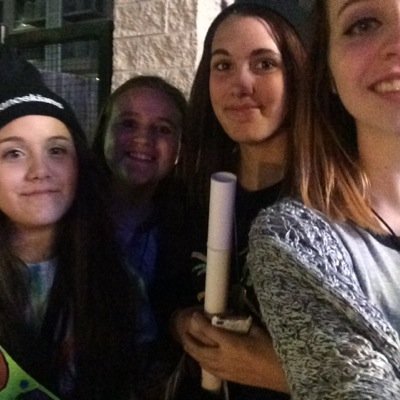 Met the Janoskians on 10/19 ❤️ I HELD JAMES YAMMOUNIS LEFT FREAKING HAND AND HE CALLED ME BABE!! Beau follows⚓️
