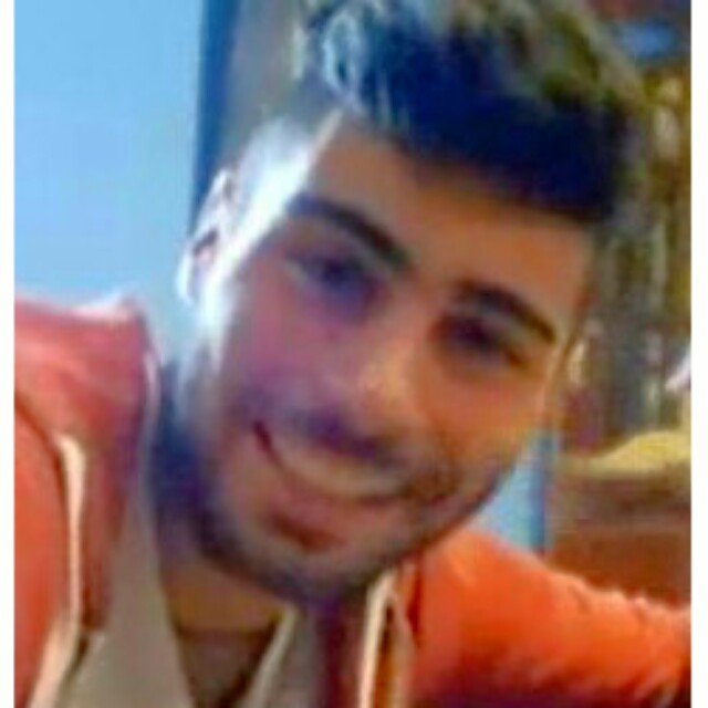 Hugo Pérez, @Hugo_GH15, tiene 18 años, es de Pontevedra y es Concursante de Gran Hermano 15. Fan Incondicional de él siempre. Apoyándole desde que entró en GH15