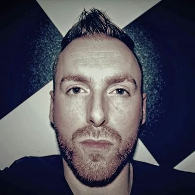 Singer/Songwriter/rapper/producer UK http://t.co/g5bBtsDCOS
