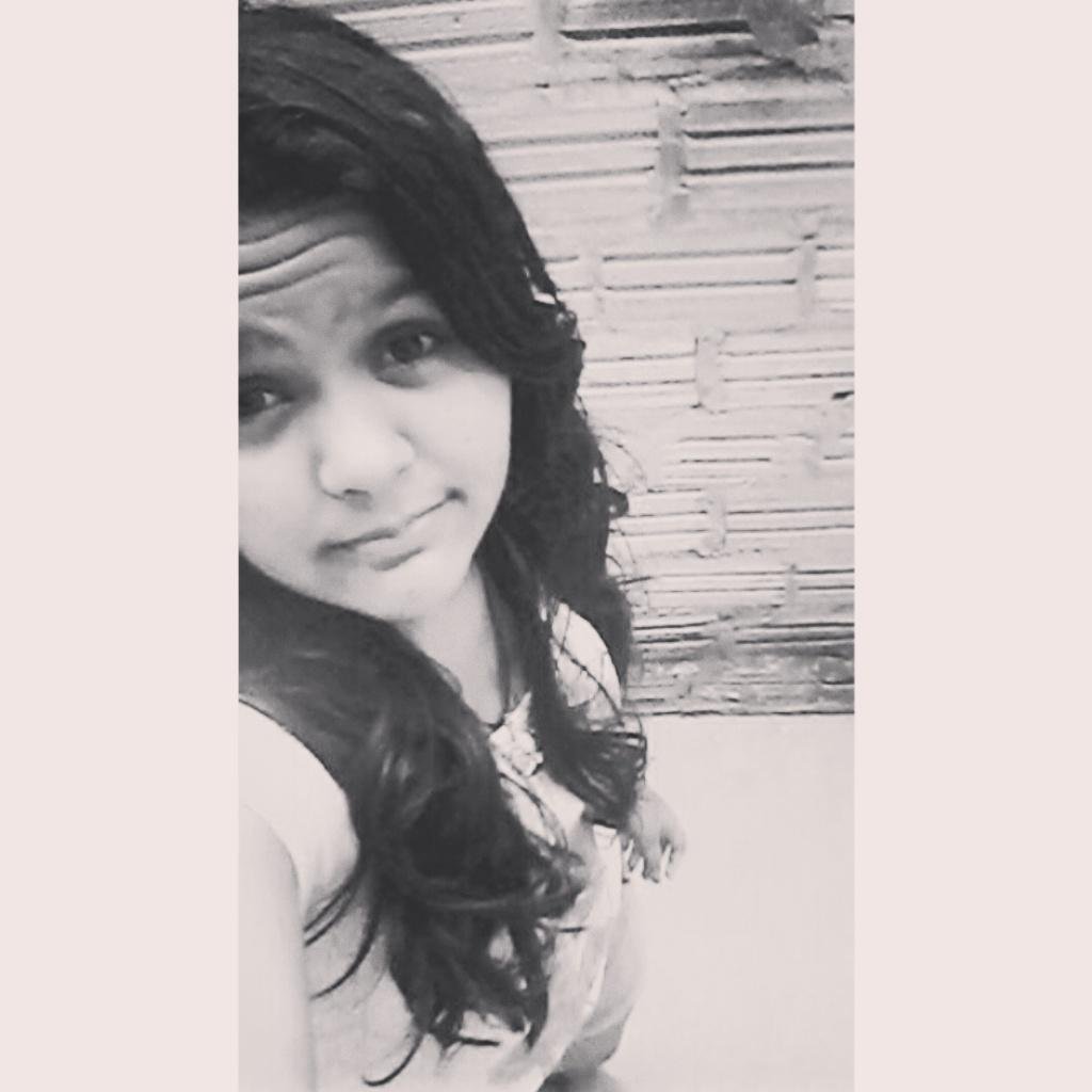 Segue sigo de volta :) add Tati.vasconcelos.12@facebook.com