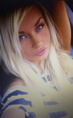 lover of moist soft pink and hard sticky things xxx lol xxx