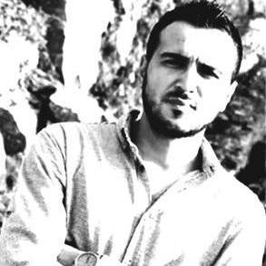 Bugün kuşların yaşgünü 
çünkü sevgilim bugün kuşlara senin ismini armağan ettim!.