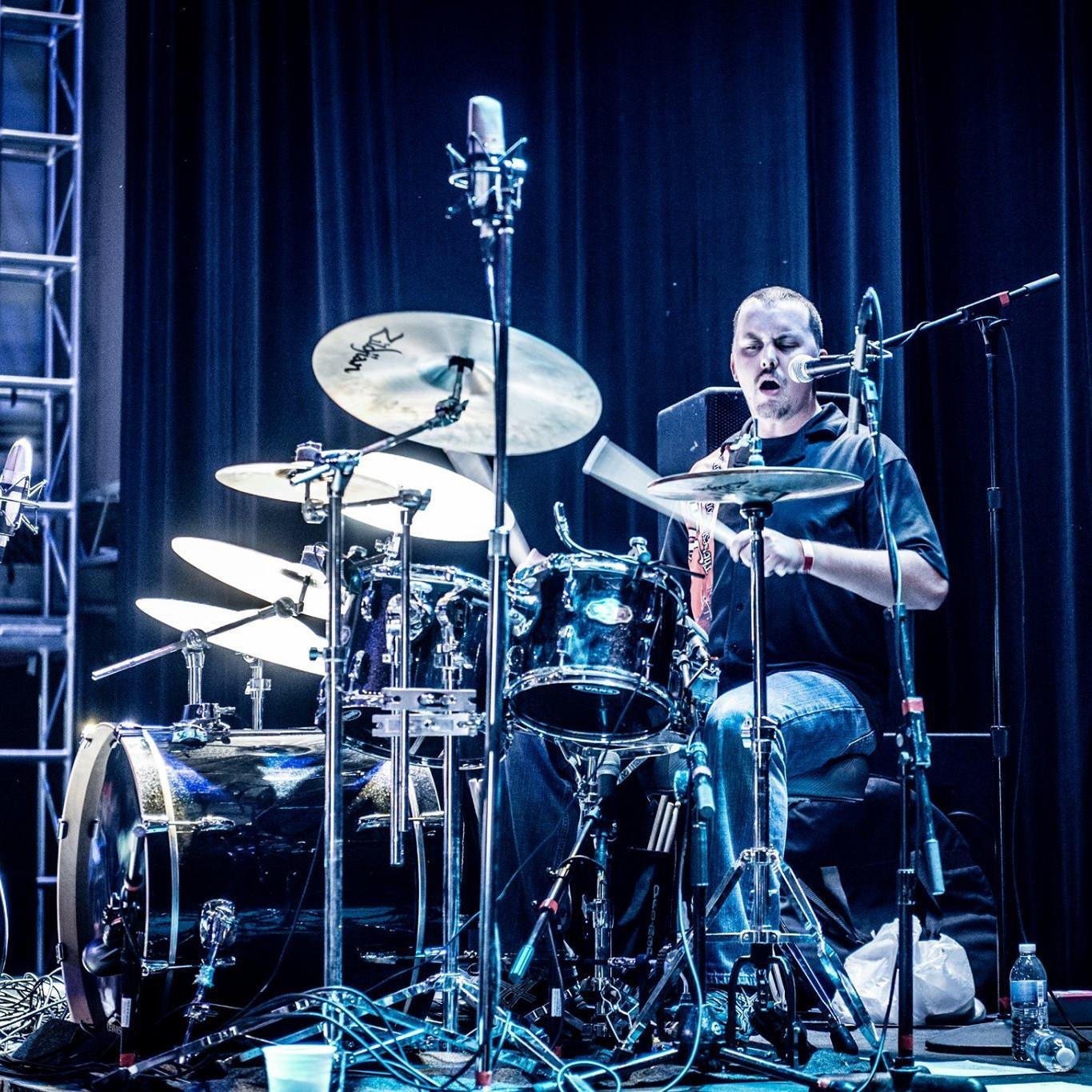 infredable's profile picture. Computer Nerd, Gamer, Musician, aspiring Podcaster/Streamer, Dad.