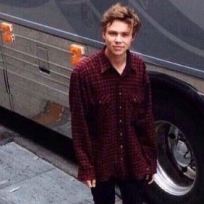 this one time i met calum and luke...