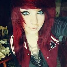 SexySteph18's profile picture. Hi im stephanie im s hardcore emo skater im homeless and dont have a family #rp+18 taken by @sexyybriemode 3