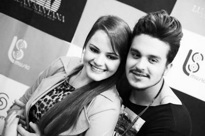 I'm not your fan because i'm happy, I'm happy because i'm your fan ♡ luan seguiu 12/10/10.