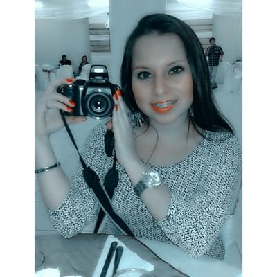 French study, travel, do sports, I like to speak in public, I speak three languages​​, skilled swimming, etc. I love fashion