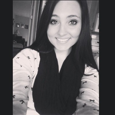 stephieegill's profile picture. 