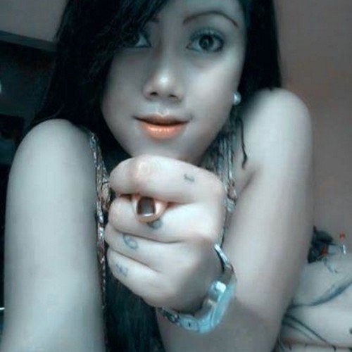 alvanrahma's profile picture. 