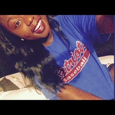 instaa : @mikaelaaaj