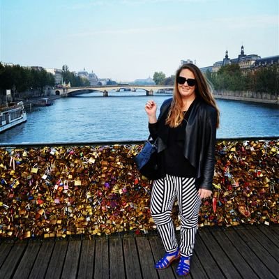 Australian fashion blogger diverted to make costumes and travel the world
✈ 🌏💃
📍currently exploring my backyard 🇦🇺