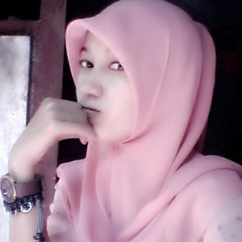mahasiswa UMS ( ekonomi akuntansi ) ,  I want to be with you forever, even though we are far, but I'm sure one day we will be together,12 juli 1992