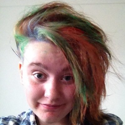 i am laura, i am 16, i like new people