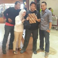 prabowo sigit (@mas_prab) 's Twitter Profile