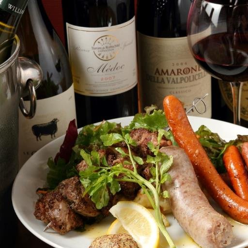 vanvino0626's profile picture. コアでパンクなワイン屋！
修行中のソムリエ2人が世界40か国以上のワインを揃え、ご案内させて頂いています！ワインに関するいろいろを叶えるお店
https://t.co/H7yeQkabb1
エレガント&お茶目＆心優しいお客様が集まるワイン酒場です