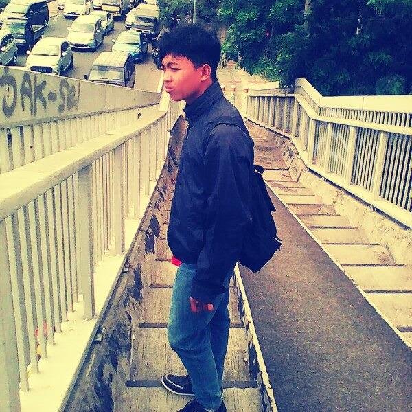 fahriymuhamad's profile picture. 