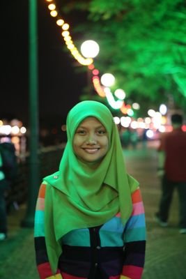 born in year 1994..bachelor in mechanical engineering..