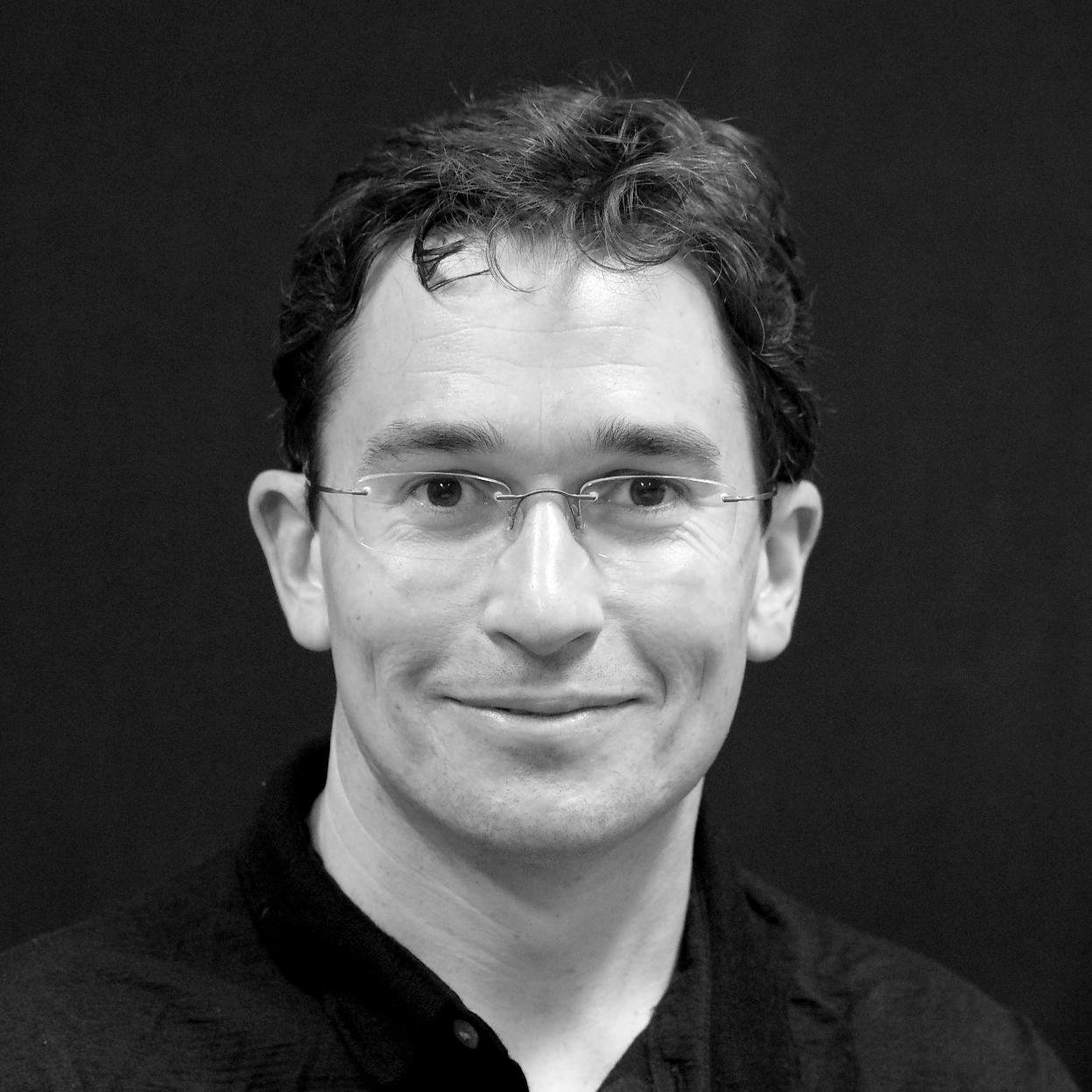 Head of Music (Curriculum) at SCEGGS Darlinghurst. Husband, and father of two