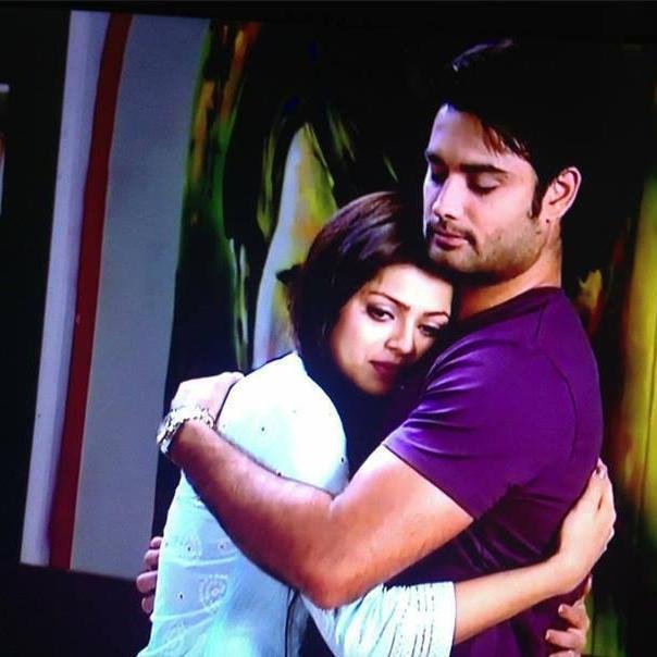 Rishabala Biggest Fan luv u vishti.After Madhubala big fan of shakti and radhika..love meri aashqui tmse hi..