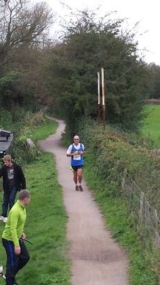 readsteve63's profile picture. Runner, chess player, a Hammer, fruit and veg grower...and generally sport mad! Ces't moi.