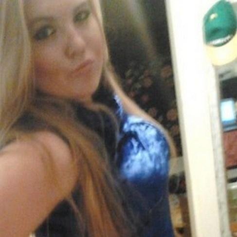 hi! freue mich wenn ihr euch meldet! schreibt mir doch mal auf http://t.co/Wre52dLmol  ;) bin da die ethelene :) und single ;)