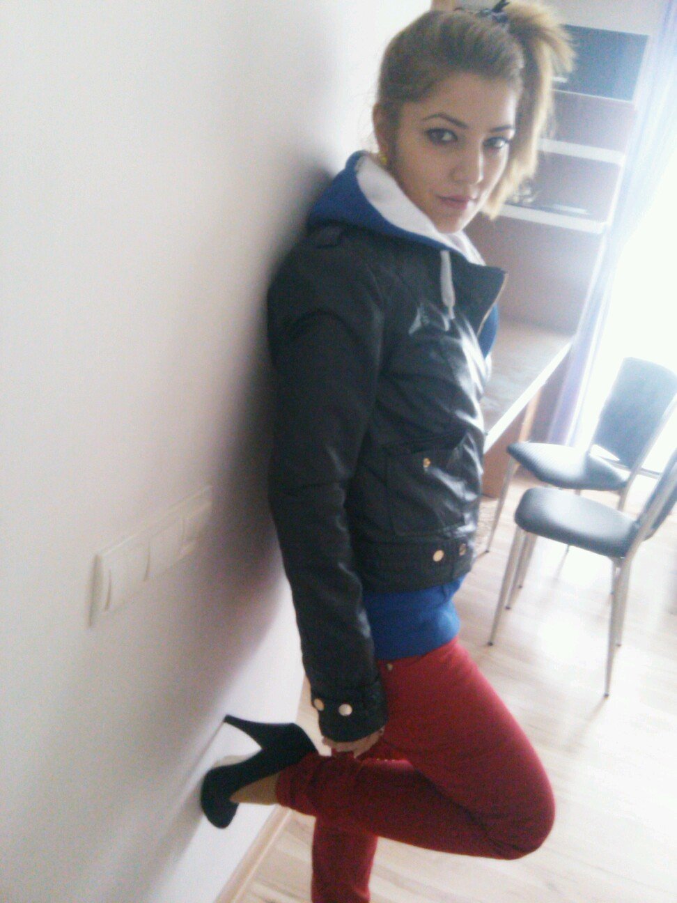 sukranbolat38's profile picture. 