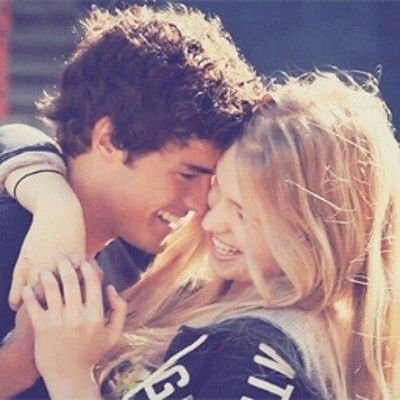 DebemosReirnos's profile picture. A veces, sonreír es la mejor forma de contribuir a cambiar el mundo....