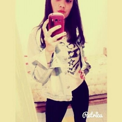 Ríe cuando estés triste , llorar es demasiado fácil 

http://t.co/18D4SZ5BtN