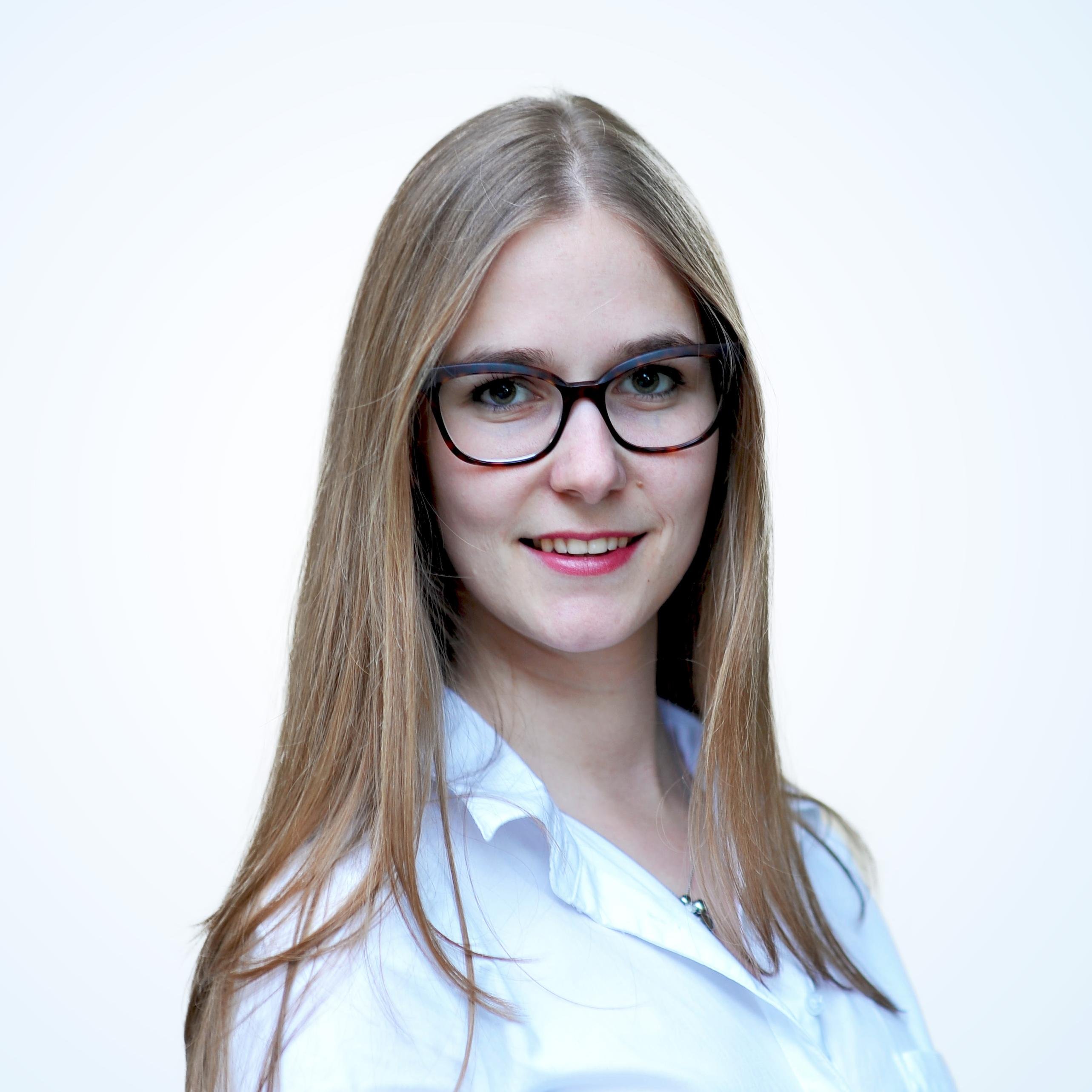 Marketer, Engineer... Passionate about Digital & Healthcare