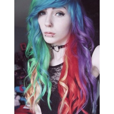 feed me mcdonalds & kiss me all over and im yours♡