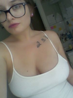 aspiring suicide girl. i like girls and boys.