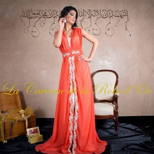 #location de #caftans et #robes de #soirée suivez nous sur #FB