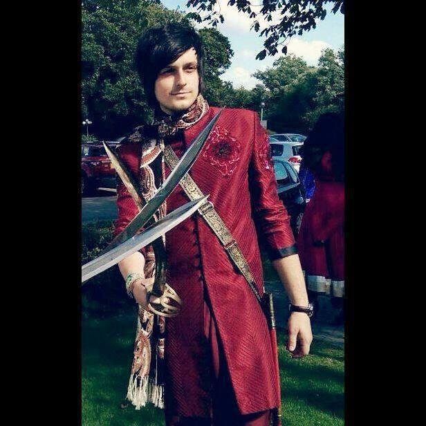 blameitondanny's profile picture. amor vincit omnía...
wearing the 45.