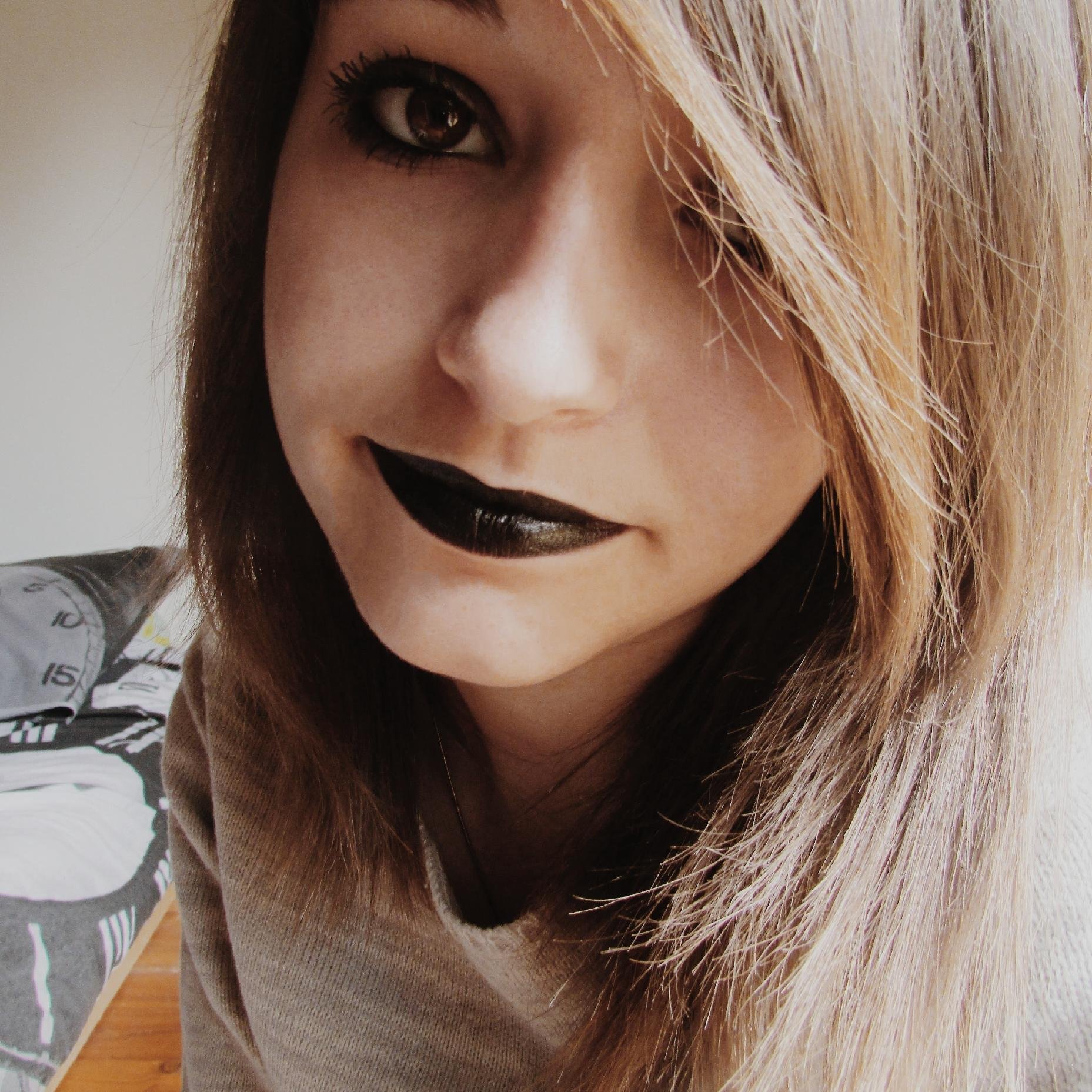 Skype: live:emiliee.guillou