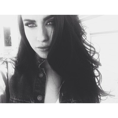 i may or may not be part of a lesbian fandom called harmonizers | 0/6