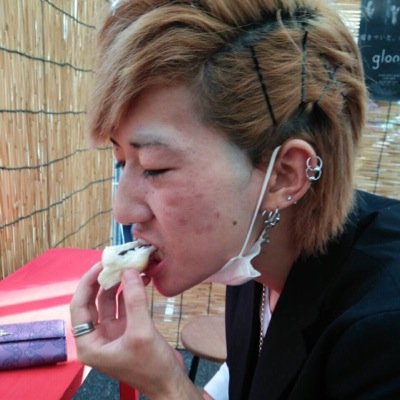 royz09281's profile picture. 結婚します( ^ω^ )