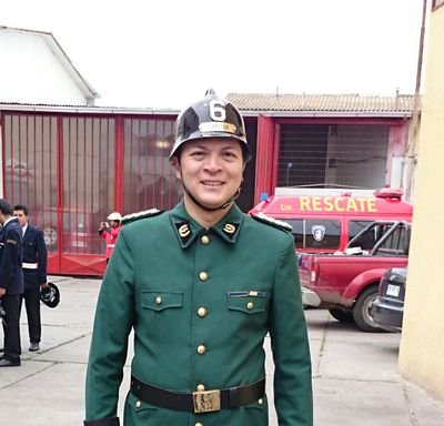Profesional, Papayero, Prevencionista de La Serena, Diploma Postitulo GRRD, Bombero, lo mas Importante Padre, Hijo, Nieto, OPINIONES PERSONALES MI TWITTER.