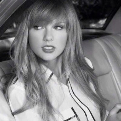 | Swiftie |