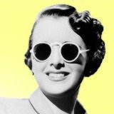 Femme Fatale turned reluctant MGM mother. //Parody account