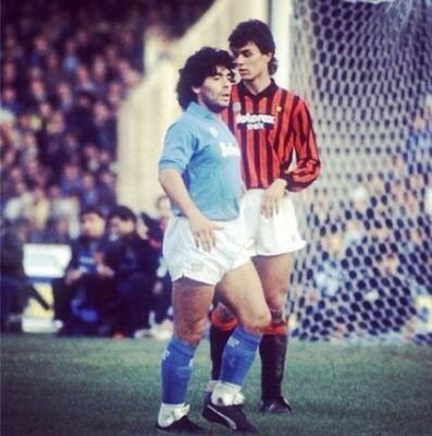 kbar_alLo3ba's profile picture. للعبتنا كبار وهنا يجتمع كبآرُها ..
المُباريات والأندية وحتى اللاعبين ... 
اعضاء الحساب في المُتابعون (following) ..