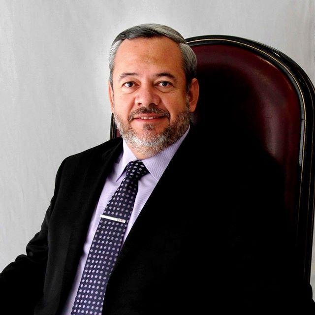 Diputado En La LXIII Legislatura del Congreso del Estado, Empresario y Padre de Familia