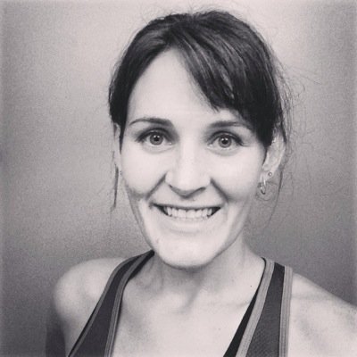 I'm a wife, mother, biologist and RUNNING BLOGGER living life with my husband and 3 adorable children and #running whenever I get the chance!