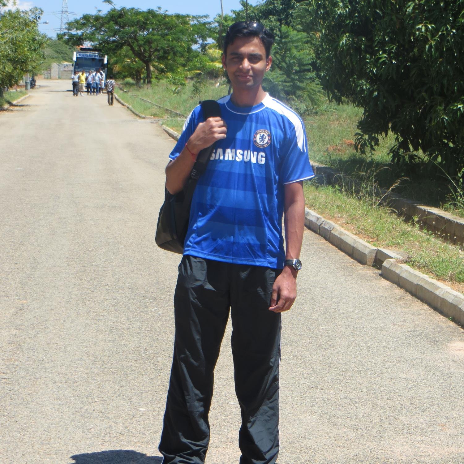 Loves cricket, Football, Gadgets, Linux. Die hard fan of AR Rahman,Rahul Dravid,Chelsea FC
