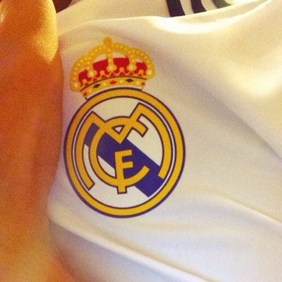 galazluis's profile picture. Cuenta dedicada al Real Madrid. Seriedad cero.