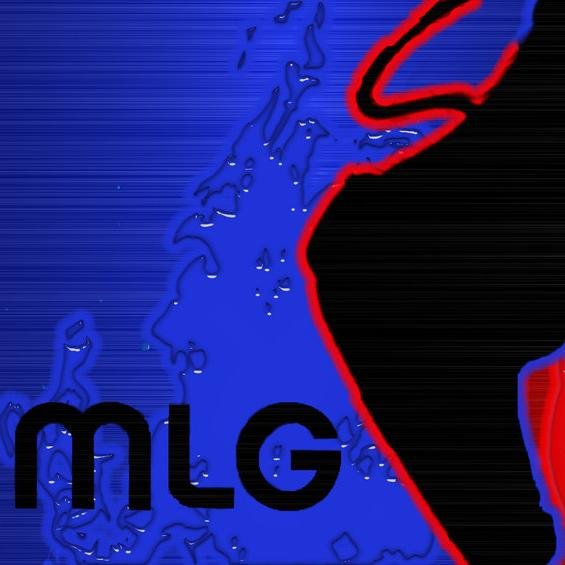 Call of Duty Competitive player // 15+ // F/A  // SMG/AR Support //  Volante do Londrina EC, Tbm  ajudo na lateral direita, To voltando .....