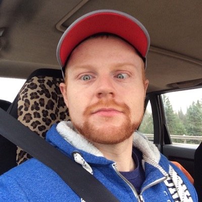 I'm a third year Business Admin Mgmt at Conestoga College learning what kind of opportunities and fun can be found on twitter. Hockey.Business.Comedy.Music.Fun.